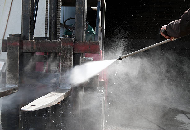 Best Deck Cleaning Services  in Apex, NC